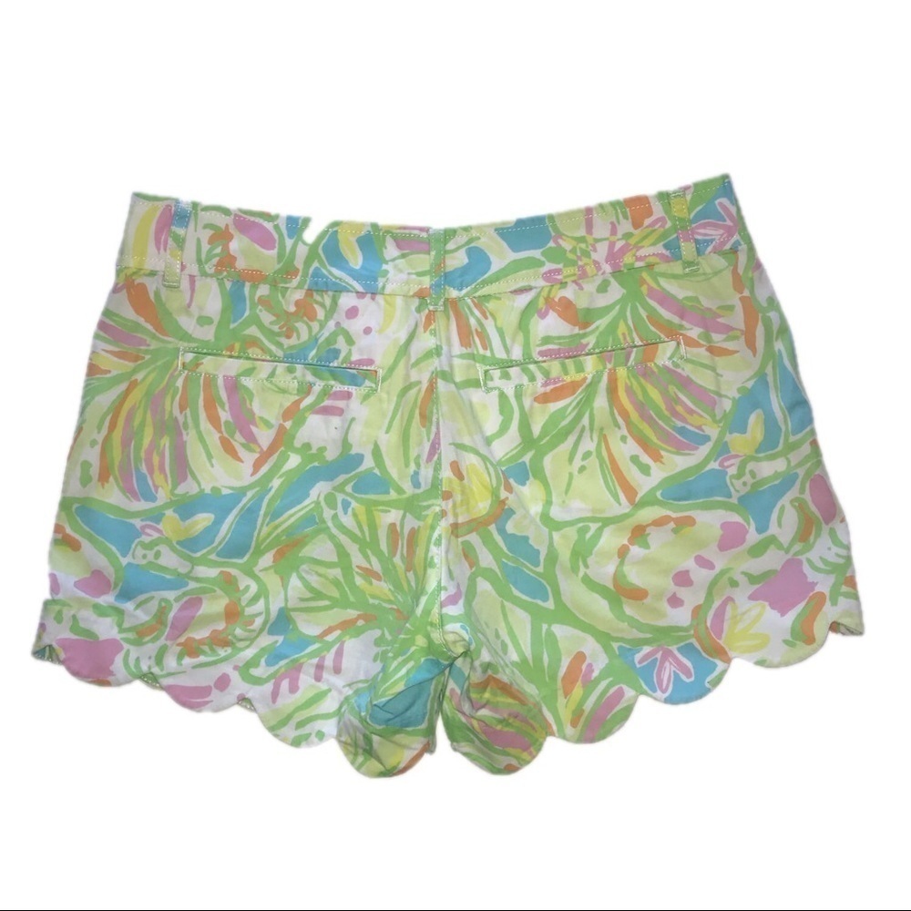 Lilly Pulitzer Buttercup Scalloped Hem Shorts 2 - Picture 3 of 5